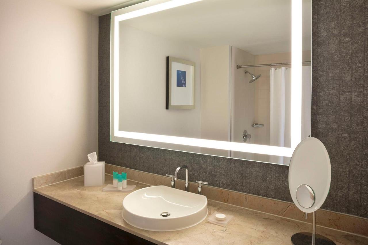Chambre Double avec 2 Lits Doubles - Vue sur Ville